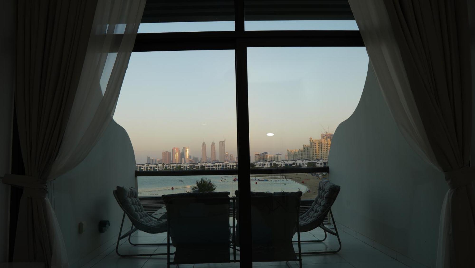 Dimorelux Dubai Buitenkant foto